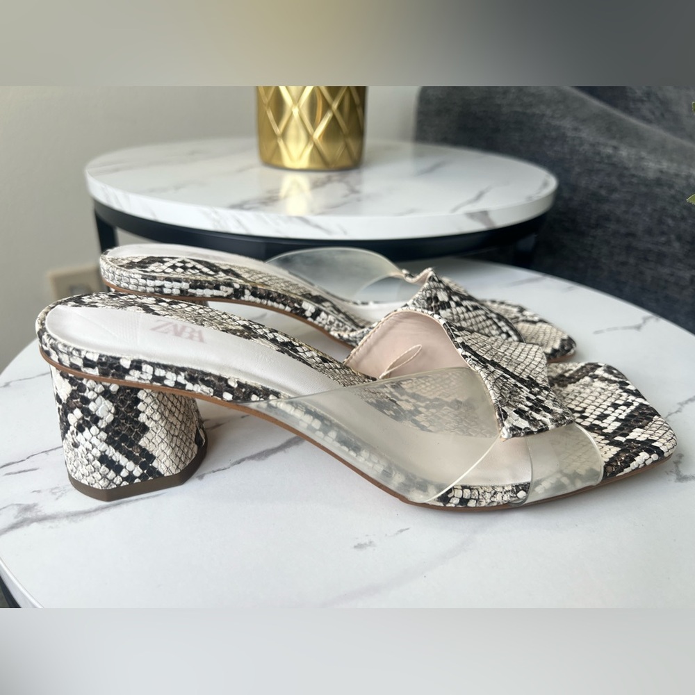 Zara Sandal- 1 1/2" Heels in Python color, Size 8. - Picture 6 of 16